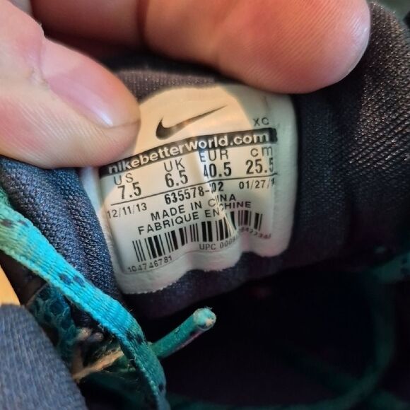 Nike Zoom Flywire Size 7.5 Womens - Picture 4 of 10